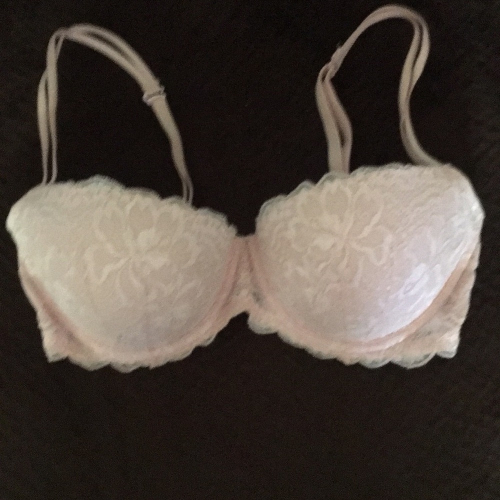 Light pink bra